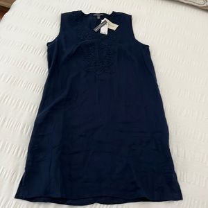 Navy Blue Linen Embroidered Sleeveless Dress by Chelsea & Theodore. Size Large